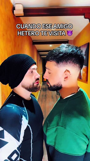 Vivan esos amigos 👅 @Noah Pells #amigosconderechos #amigostiktok #amigos