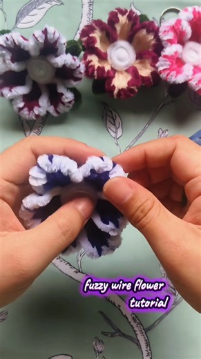 101K views · 1.4K reactions | Fuzzy wire flower tutorial #fuzzywireflower #diyflower #handmadeflowers #tutorial #fuzzywireflowertutorial | Crafty Ivy | Facebook