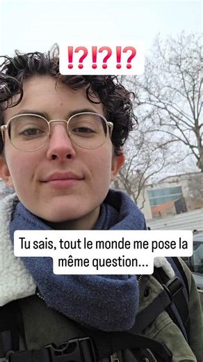 kiné.du.dodo on Instagram: "🎭 “Tout le monde me pose CETTE question…” (et souvent avec beaucoup d’espoir 👀) 👉 Est-ce que la rééducation linguale va vraiment changer quelque chose ? Alors on va répondre clairement 👇 😴 ❓ Est-ce que je vais arrêter de ronfler ? ✅ Oui, très certainement. Quand la langue est basse ou mal positionnée, elle vient obstruer les voies aériennes. En la replaçant correctement contre le palais, on stabilise les tissus 👉 moins de vibrations, donc moins de ronflements 👅