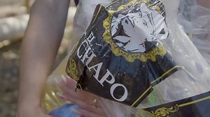 パンデミックで得するメキシコの麻薬カルテル　困窮する市民に取り入り - BBCニュース
