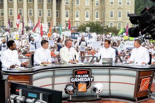 Where is 'College GameDay' this week? Location, time, how to watch