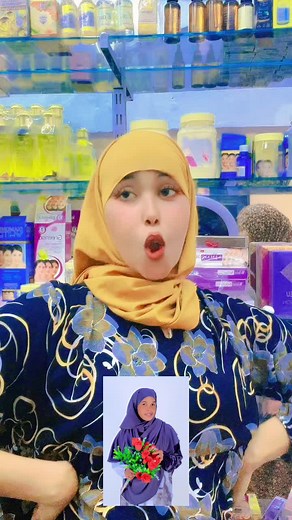 Exploring Unique Floral Arrangements in Store Settings