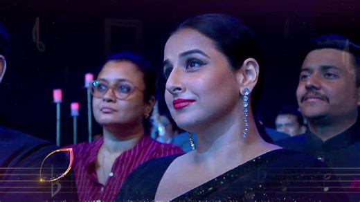 26K views · 309 reactions | Sonu Nigam pays tribute to Late Lata Mangeshkar Ji at the Mirchi Music Awards.  Watch Mirchi Music Awards on 27th March at 9:30 pm. @sonunigamofficial #colorstv #mirchimusicaward #awards #songs #music #bollywood #colorsuk | COLORS TV | Facebook