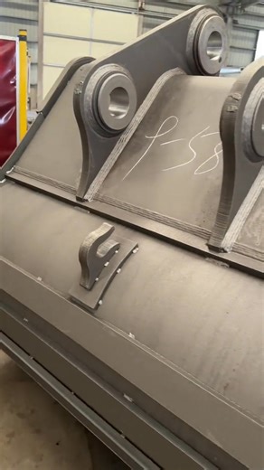 15K views · 411 reactions | CAT355-3.65 cubic mining bucket. #excavator #caterpillar #mining | Zian Li | Facebook