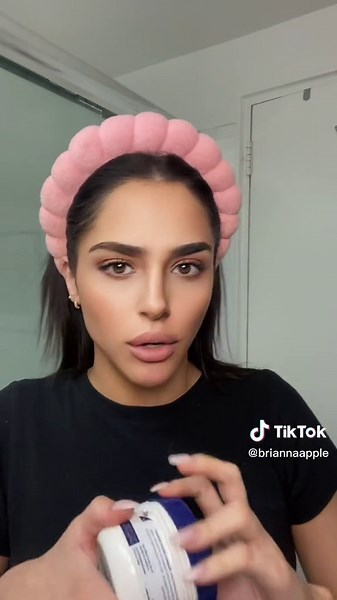 Simple Dinner Makeup Look Tutorial