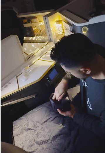 Ultimate Comfort: Etihad A350 Business Class Experience