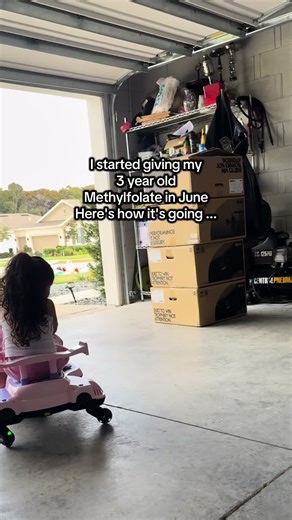 While this feels like magic in a bottle, remember to pair your L-Methylfolate with detox baths, clean food (no artificial dyes!), and a healthy overall diet for the BEST results. I was so impressed with my daughter's transformation, I started taking it myself! It’s been a game-changer for my postpartum mental clarity and energy levels. 🧠⚡️ and for a piece of mind, definitely have a talk with your pediatrician 🫶🏽 #methylfolate #healthykids #terribletwos #mthfr #behaviormanagement