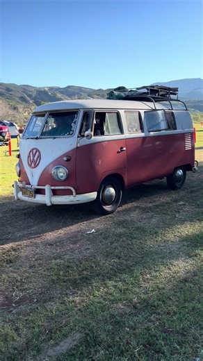 VW split bus fans were at the world greatest ALL VW campout ever! #vw #kombi #vwbus #silverado