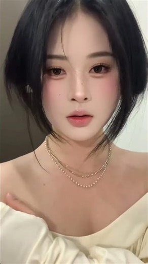 Transform Your Average Face: Daily Makeup Tips for Clear, Natural Look