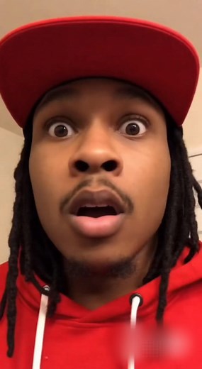 Physics just gave up for a second 😭💫🌀 #funny #viral #fail #comedy #fblifestyle #FacebookReels #trending #mustwatch #funnyreels #caughtoncamera #lol #crazy #unexpected #weird #physics | Artisan Alley