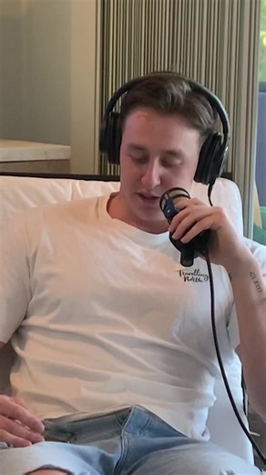 Love a good cuddle #fyp