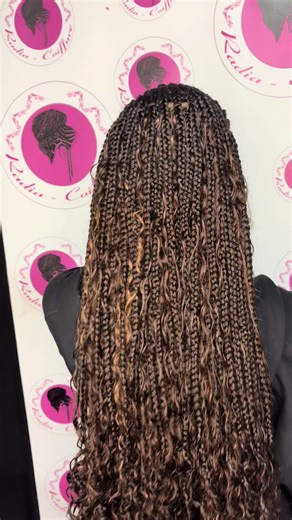 Cliente satisfaite # fulanibraid # ponytail # cornrow # Trésse avec la laine # Trésse africaine # direct # live # tuto #