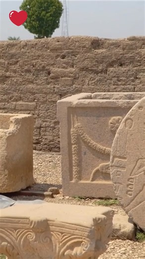 69K views · 1.5K reactions | How Did the Ancient Egyptians Cut Granite? | World Archaeology | Facebook