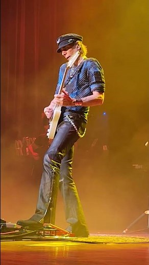 Steve Vai - "For The Love Of God" Live - St Louis #shorts #guitarsolo #inviolate #passionandwarfare