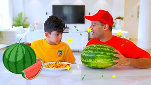 465K views · 6.2K reactions | ¡Jason y Alex están en el supermercado a comprar sandías!  Productos saludables para niños | Jason Vlogs en español | Facebook