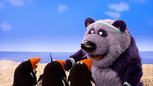 Donkey Hodie - Donkey And Panda Teach Penguins Dance Moves Video | PBS KIDS