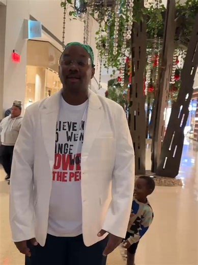 SheilayourAZrealtor🍉 (@sheilayourazrealtor)’s videos with original sound - SheilayourAZrealtor🍉