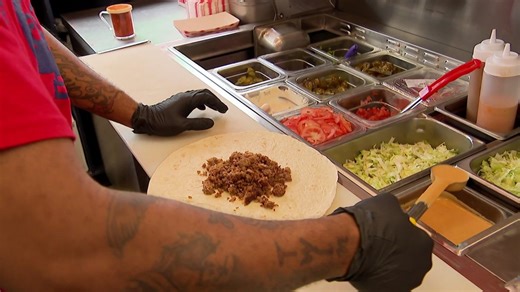 Twins revolutionize State Fair of Texas food with vegan booth