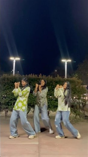Saniyan mirza cut nathuniya♥️ ‪@Kanojia_sisters3‬ #dance #ytshorts #bhojpuri #trending #reels #like
