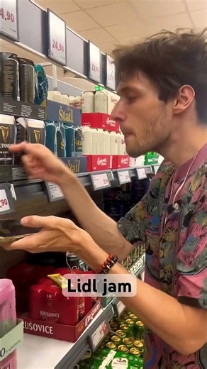 Live looping has never been easier 🍩 Marty the Musician with a Loopy Pro & Lidl collaboration