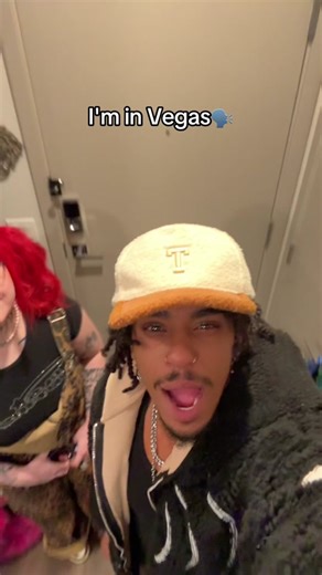 This is only half the day😭 (2itch- IwasTyrone)