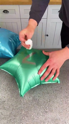 Birthday balloon number hack 🎈#smart #easy #balloon #trick