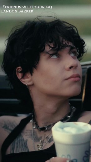 ランドンバーカー：Z世代パンク・ポップ・スターのデビュー曲をチェック！