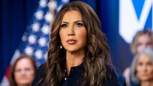 Homeland Security Secretary Kristi Noem's bag was stolen — including $3000 in cash: spokesperson
