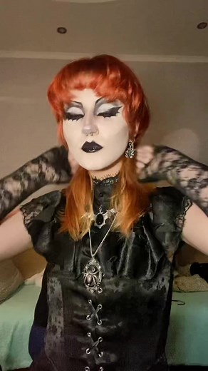 Gothic Makeup Tutorial for Dark and Alternative Looks
