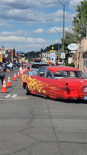 65K views · 971 reactions | Cool Cars Cruising Historic Route 66 in Williams Arizona | Route 66 Road Relics | Facebook