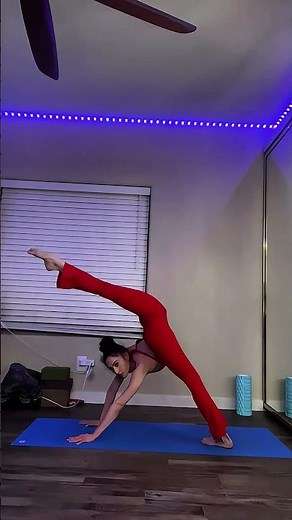 Flexibility Easy Stretch Yoga Flow #yoga #flexibility #shorts