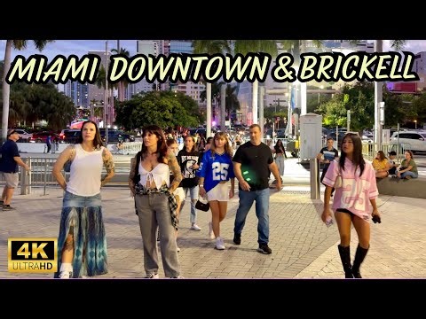 🇺🇸 Miami Downtown Night Walk | Billie Eilish Concert Crowd, Bayside & Brickell Vibes 🎃🌃