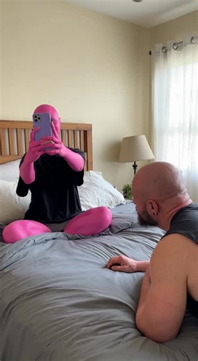 Selfie obsessed #fyp #ai #sora #alien #selfie