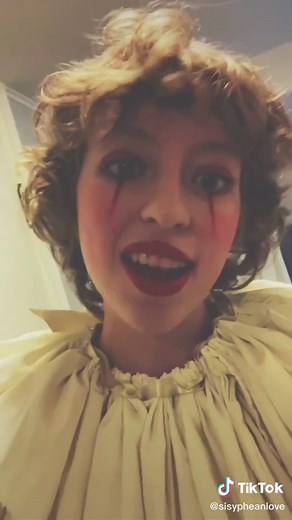 who’s the passionate one? #clownoc #clowncore #ballroomblitz