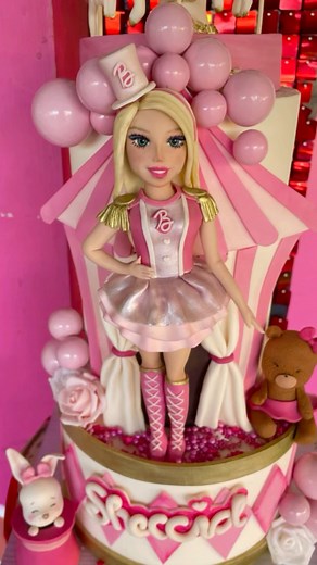64K views · 1.5K reactions | ✨Barbie circus Cake ✨ | Alicia Hdz Sugar Art | Facebook