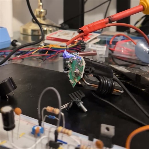 555 timer based flyback driver