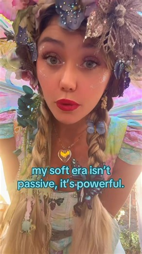 Sending sparkly hugs 🤗 #opalthefairy #fairycore #renaissancefestival #fairy #fantasy | opalthefairy