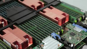 How to Replace the Mezzanine Card on PowerEdge M820