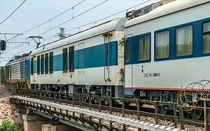 57296回送铁总动态线路加载试验车 原色SY25T