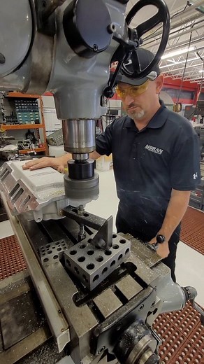 32K views · 1.6K reactions | Machine to fit #millwork #machineshop #machinework #raceshop #enginebuilder #engineshop #raceengine #edlebrock #motormonday | Moran Motorsports Inc | Facebook