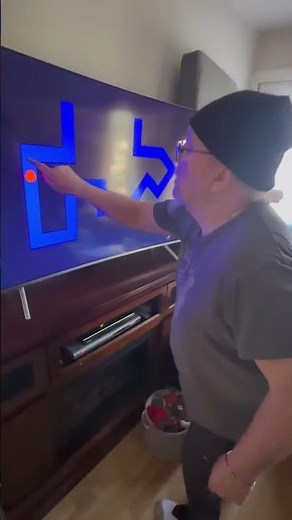 (BAD USER) plays the Scary Maze game and gets jumpscared.