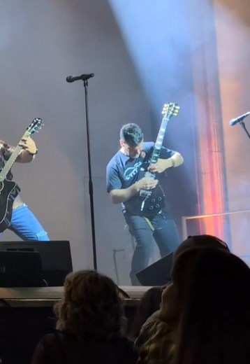 TAKE IT ON THE RUN JTTA "LIVE" at Penn Theater Video courtesy of Stephanie Reim | Journey Thru The Ages