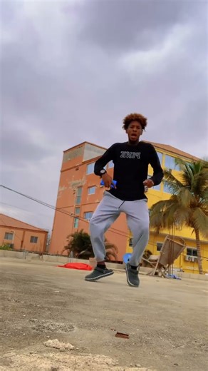 Angolan dance - #dance #angola Dança comigo - tik tok #foryou #viralshorts @tommyscorp-y5j