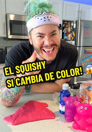 El squishy sí cambia de color y se vuelve más sticky