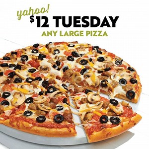 152K views · 85 reactions | Order online now for contact-less pickup. Get any large pizza tonight for $12. *Offer available at participating locations for a limited time on Tuesday only. In-store Family Size prices may vary. Includes Signature, Gourmet Delite®, Fresh Pan, Stuffed, or Create Your Own pizza up to 5 toppings; topping additions to recipe pizzas will result in additional charges. | Papa Murphy's Pizza | Facebook