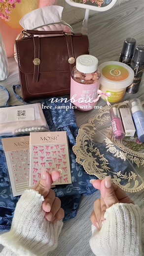 Unboxing Free Samples: Exciting Finds!