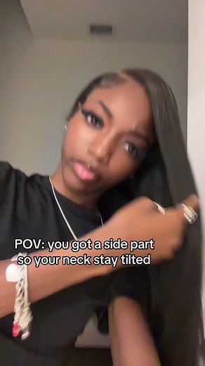 Trendy Side Part Hairstyles for a Chic Look