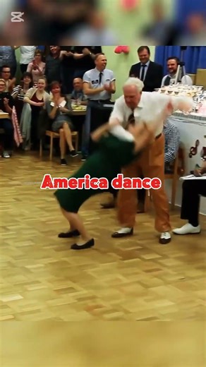 Traditional African Moves 🇸🇩 vs American Dance Energy 🇺🇸 #shorts #dancevideo