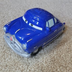 Mattel Disney Pixar Cars Battery Operated Crash Talkin Doc Hudson Toy Car