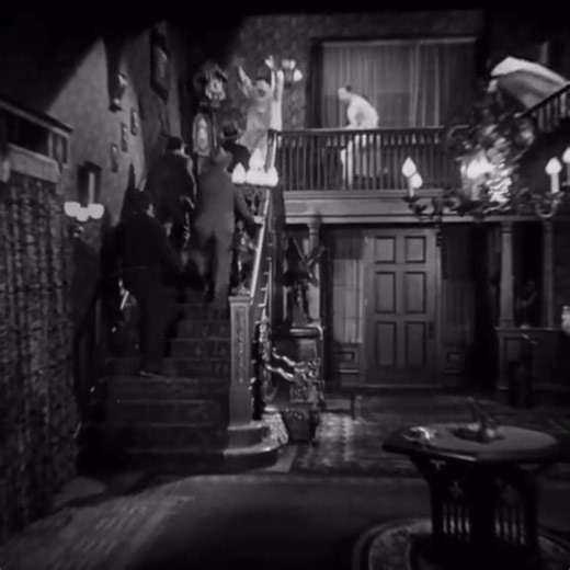 Laurel and Hardy in ‘The Laurel-Hardy Murder Case’ (1930) | Classic Comedy